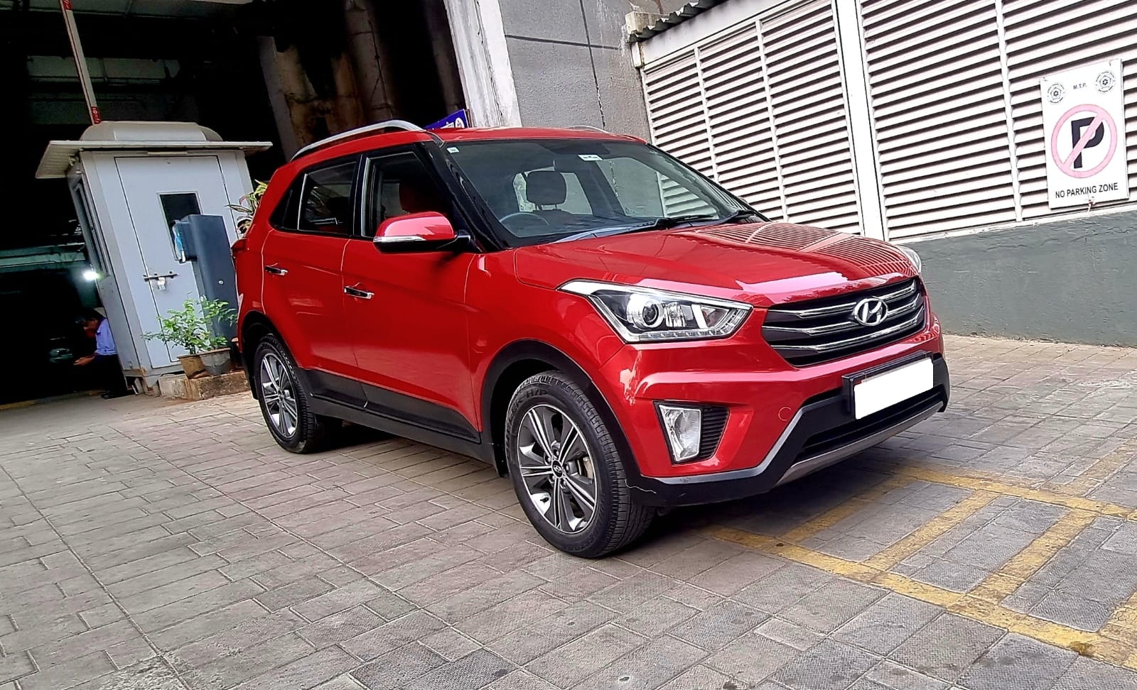 Hyundai Creta 1.6 VTVT Sx Plus AT | Buy a Car | dhruvcars.com - Since 1998